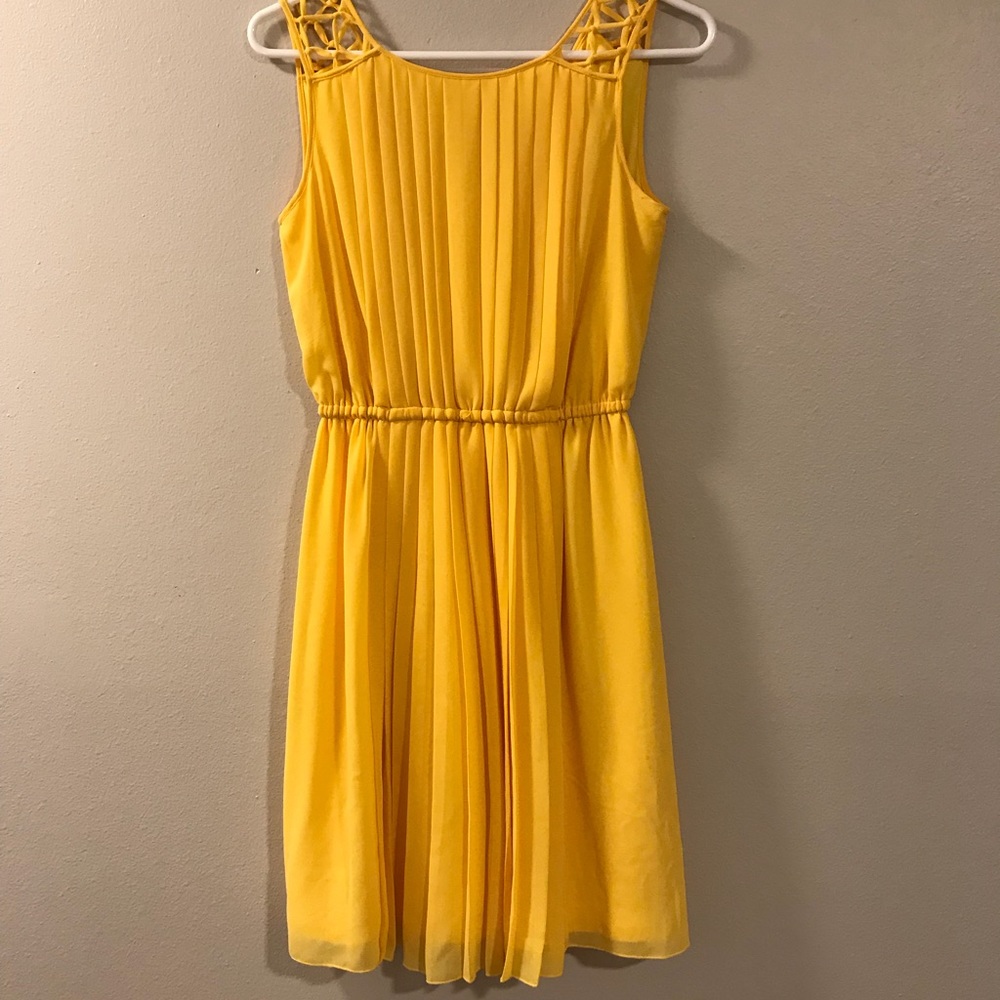 Yellow Jessica Simpson pleated dress